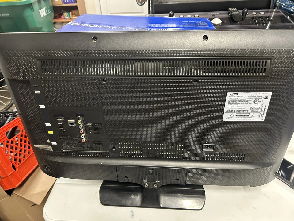 Samsung UN32EH4050F 32" 720p HD LED LCD Television - Image 3 of 4