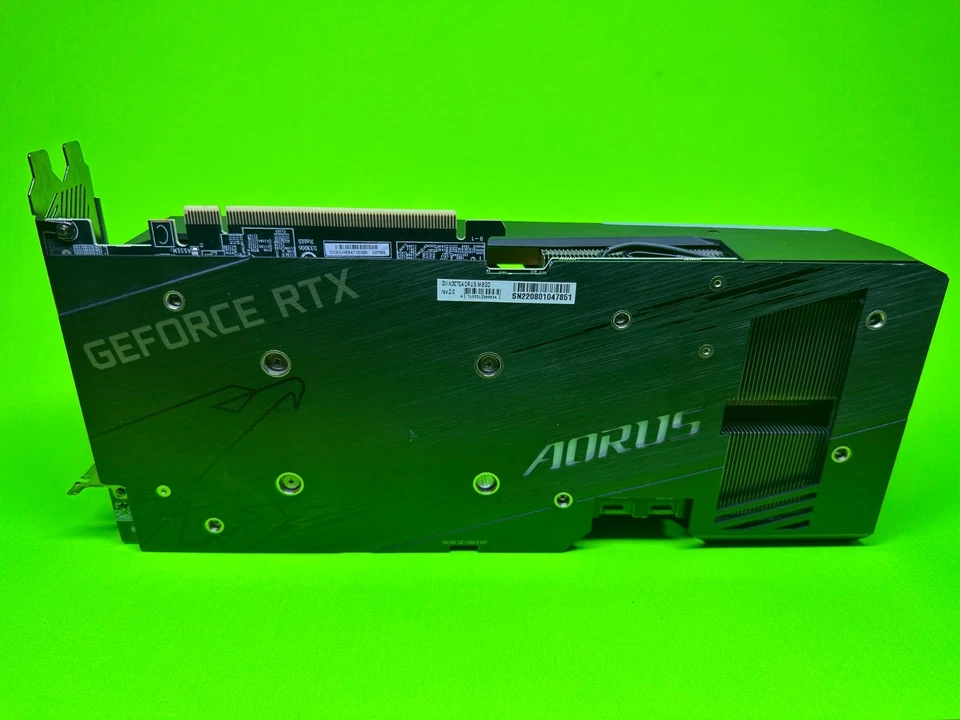 GIGABYTE AORUS RTX 3070 MASTER GV-N3070AORUS M-8GD +2  PCIE CABLES - Image 4 of 4