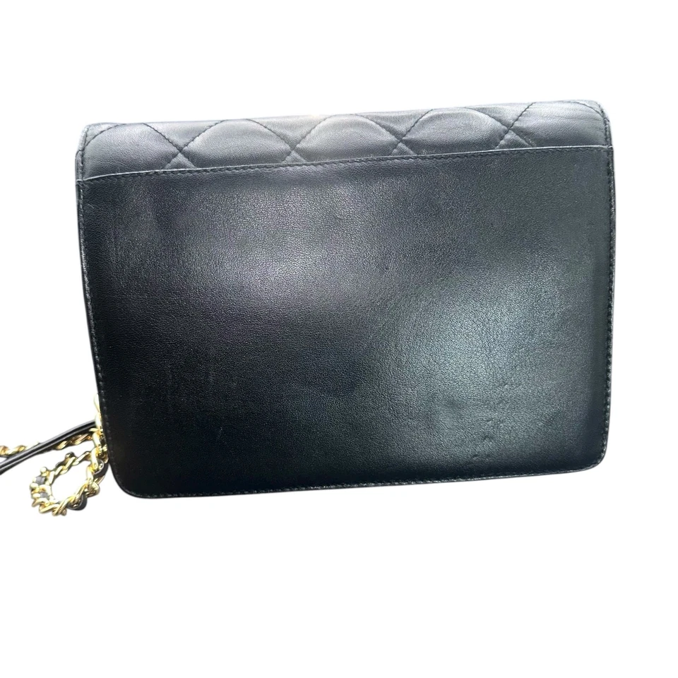 Giani Bernini 黑色绗缝皮革斜挎包金色链条包 — 第 3/4 张图片