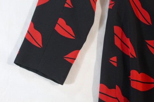SAINT LAURENT - IL FAMOSO ABITO "STAMPA LABBRA" DA $3.650 (TOTALMENTE ICONICO!!!) F40 - Foto 17 di 23