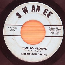 CHARLESTON VISTA'S - TIME TO GROOVE / YOU ARE MY SUNSHINE - SOUL 45 *HEAR*