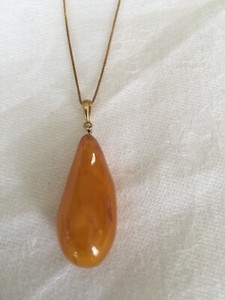Authentic Egg Yolk Genuine BALTIC AMBER Sterling Silver Gold Plated Drop Pendant Chain