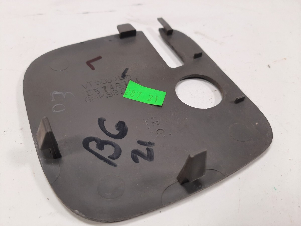 2003-2006 Express Savana DRIVER LEFT Door Handle Bezel Trim 2003-2006 Express Savana DRIVER LEFT Door Handle Bezel Trim