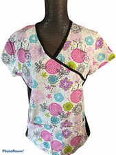 Green Town Womens Size Small Pink White Floral Print Scrub Top