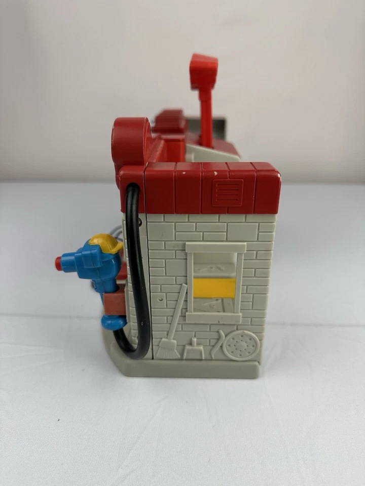 Lil’ Chucks Talking’ Truck Stop Hasbro 2000 Tested Works Great - Image 2 of 4