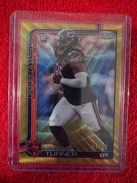 2025 Topps Chrome Gold Wave Refractor Shemar Turner /50