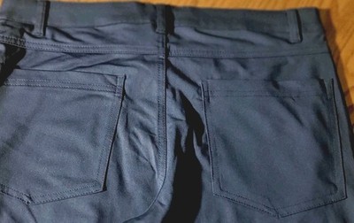 NWOT 32/30 LEG3ND Dark Blue Gray Performance Type Pants