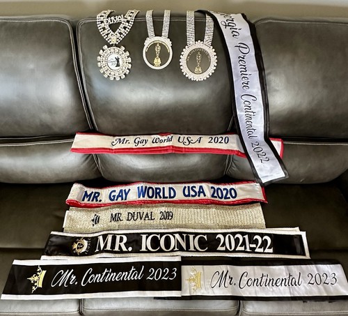 Custom Embroidered Luxury Rhinestone Pageant Sashes Rhinestone Medal Pendantants