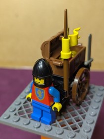 Lego 1695 used vintage Treasure chest incomplete no book & box.