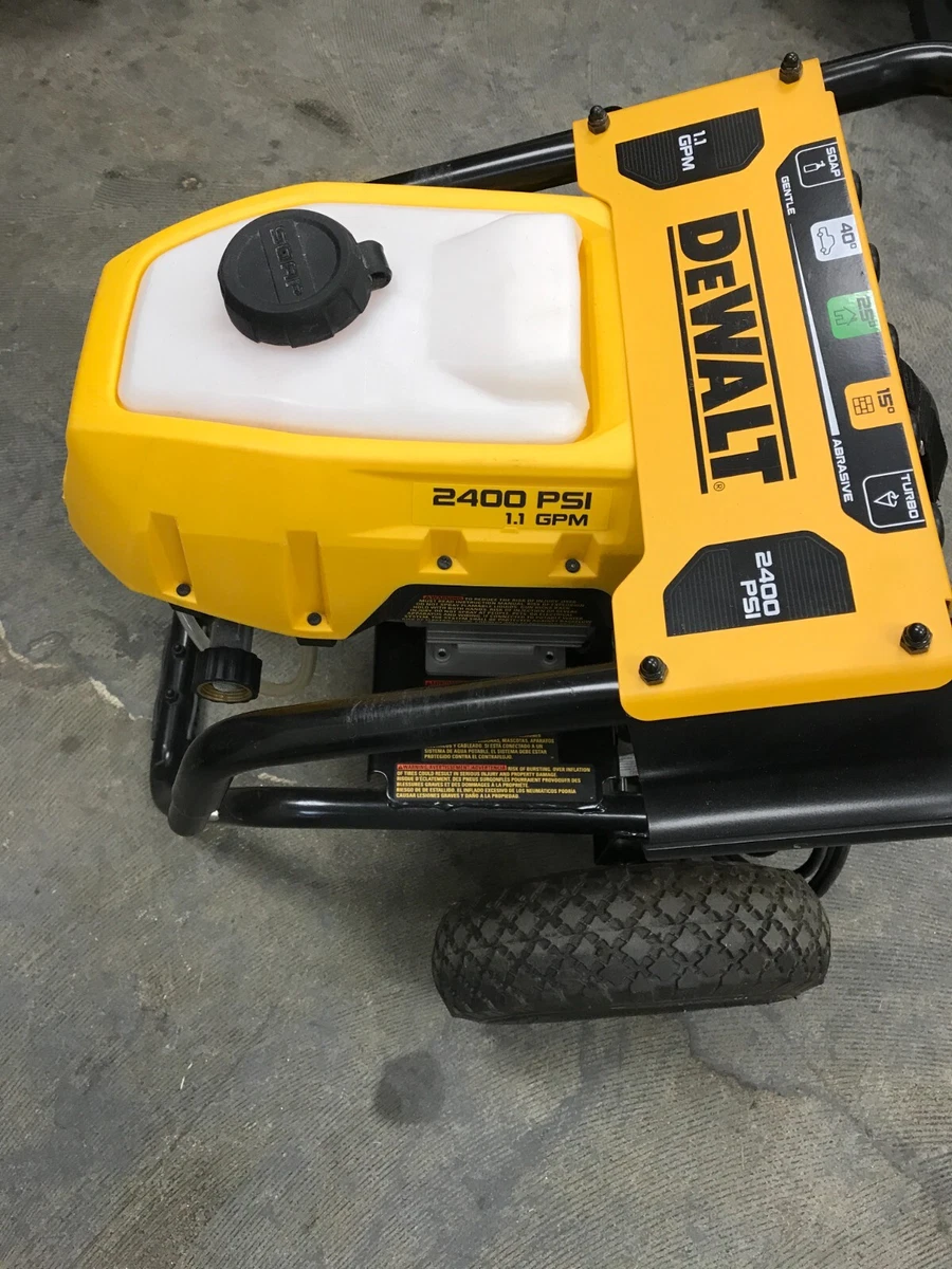 2400 psi 2024 pressure washer