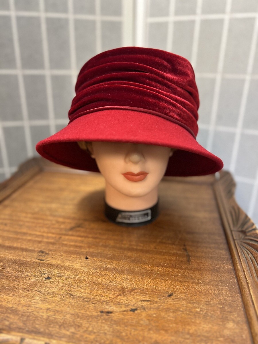 X Setmar Velvet Hat VELVET HAT WITH SPIKES – SALIM main image 2