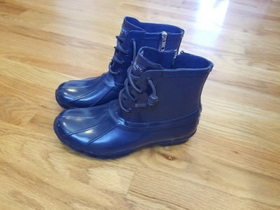 navy blue sperry boots