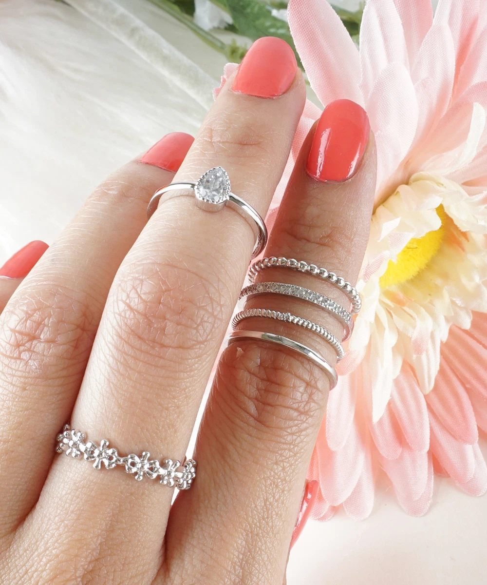 Dainty hotsell midi rings