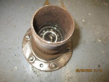 MG T-type TC?? right hand wire wheel splined front hub 12 TPI