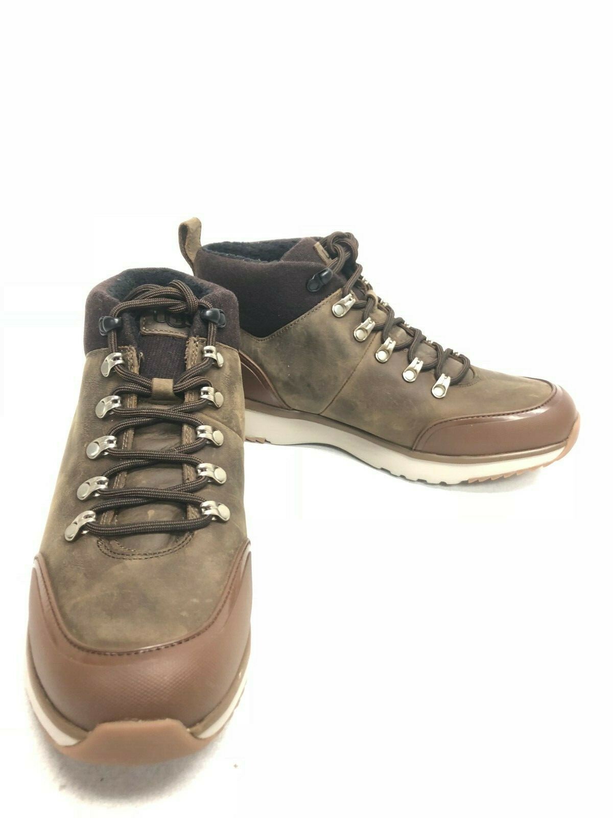 Uggs OliverT Hiking Insulated BOOTS 