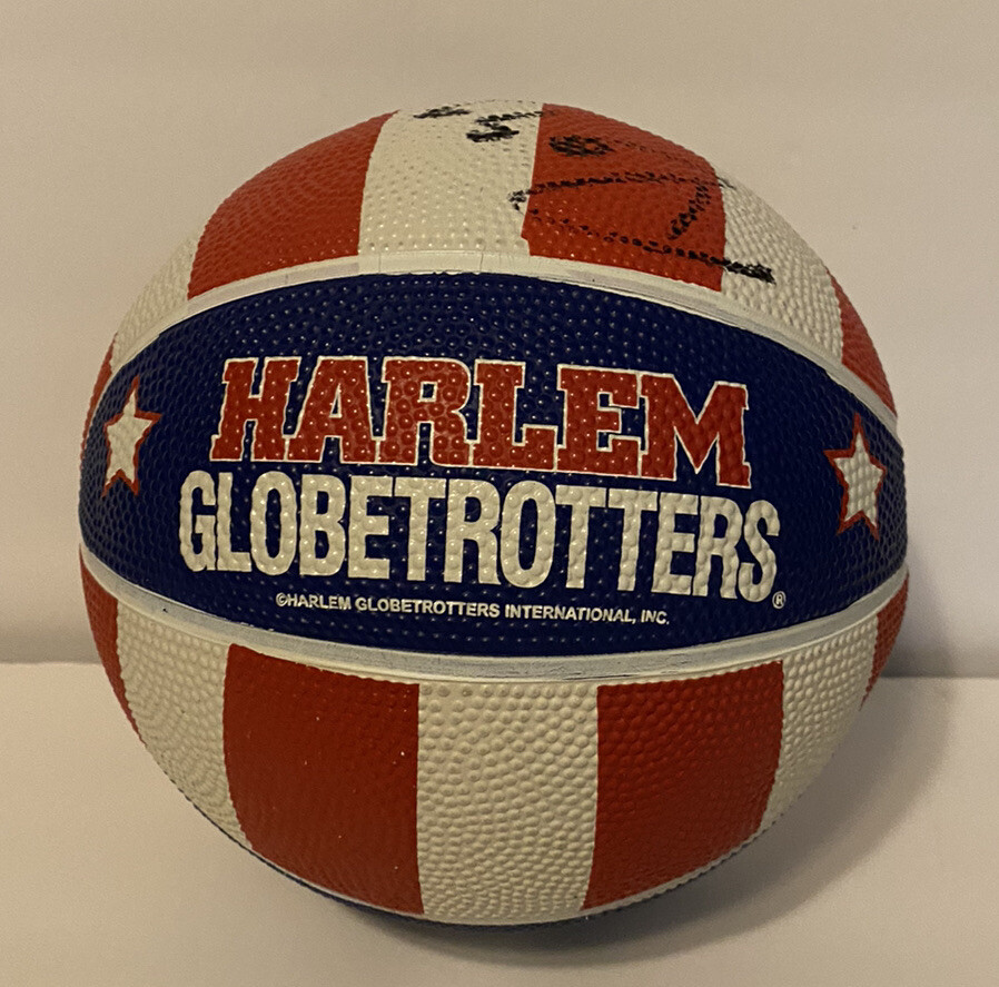 Harlem Globetrotters Mini Basketball, Signed by 3 Players. BR3-666