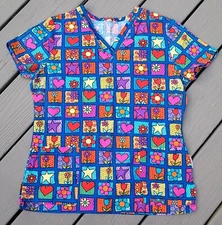 White Cross Scrub Top Sm I Combine Shipping Contact Me B4 U Buy See Description