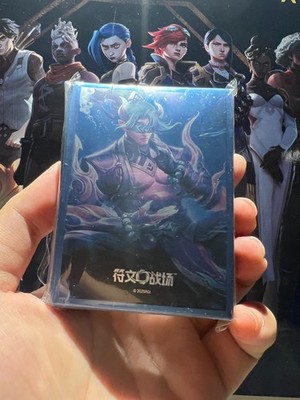 Riftbound Exclusive Lee Sin Sleeves from Draft Kit Middle Box