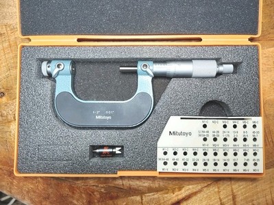 Mitutoyo 126-138  Thread Pitch Micrometer 1''-2'' W/Calibration Standard Nice!