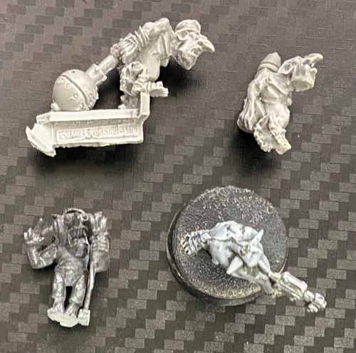 warhammer 40k - x4 assorted gretchin spare models, used.