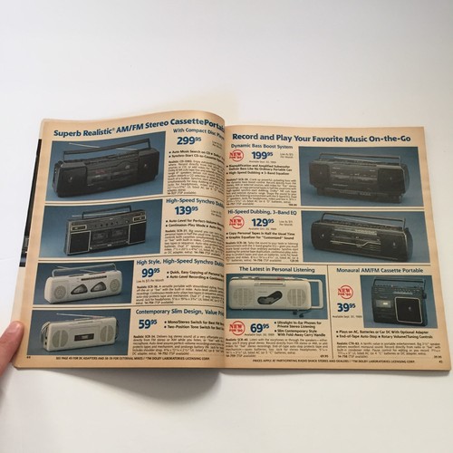 Vintage 1990 Radio Shack Katalog sprzedaży nr 446 Elektronika Zabawki Tandy Komputery - Zdjęcie 7 z 14