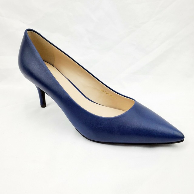 womens navy blue pumps