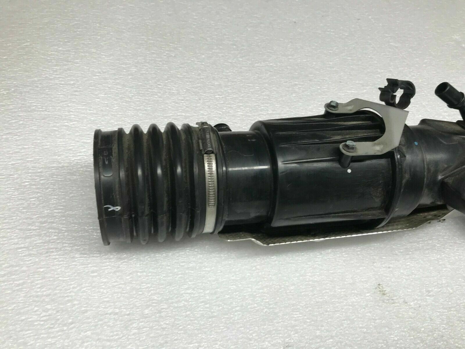 FERRARI 488 GTB PASSENGER RIGHT AIR CLEANER TO TURBO HOSE OEM 320387 320385
