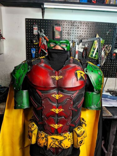Robin cosplay full suit - Picture 9 of 14