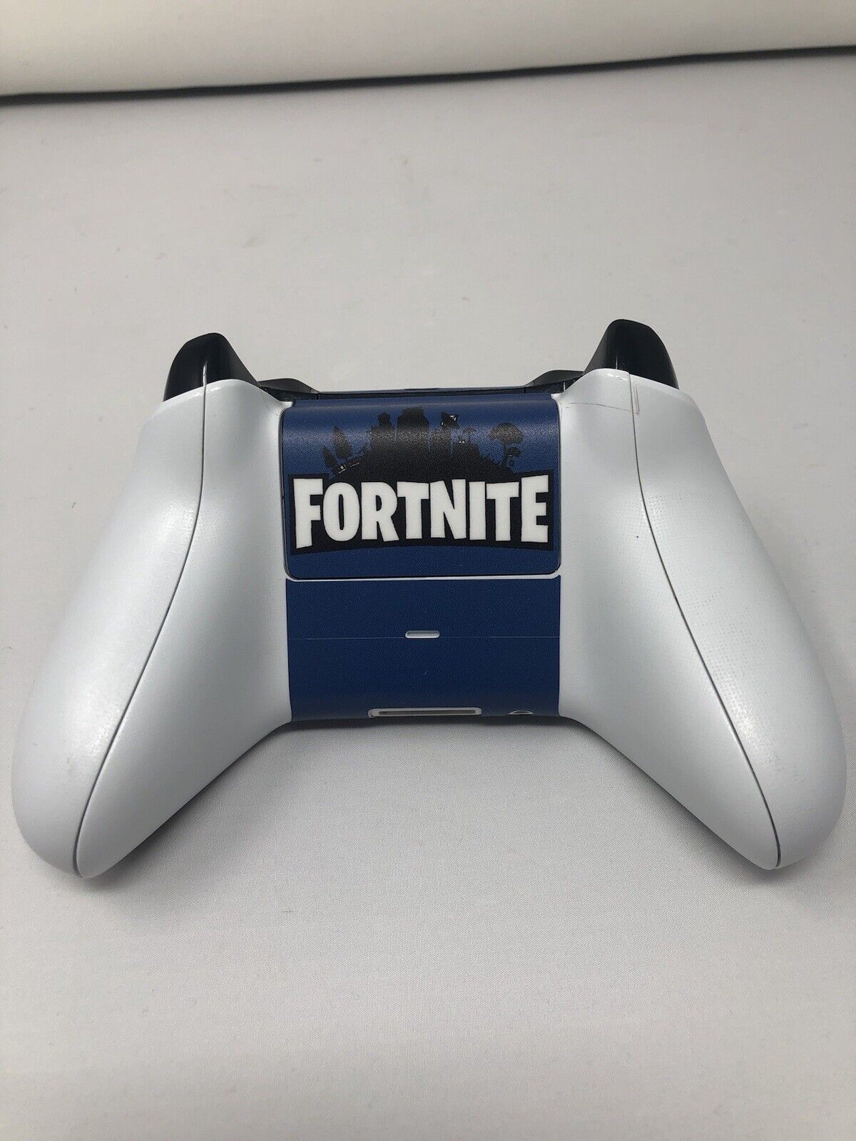 Game Fortnite Skin Sticker Decal For Microsoft Xbox One S Console and –  fortnite2