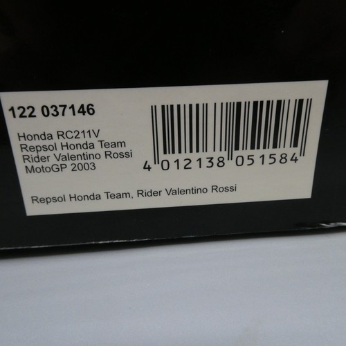 SIGNED Minichamps 122037146 Repsol Honda RC211V Rossi 2003 1:12 Scale Perfect - Picture 12 of 12