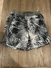 Mens Under Armour Lined Running Shorts Black White Large Fitted