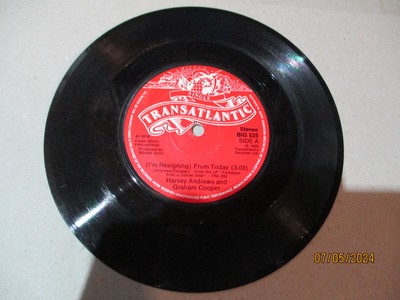 (26) Harvey Andrews & Graham Cooper   (I'm Resigning) From Today-7'' Single Vinyl