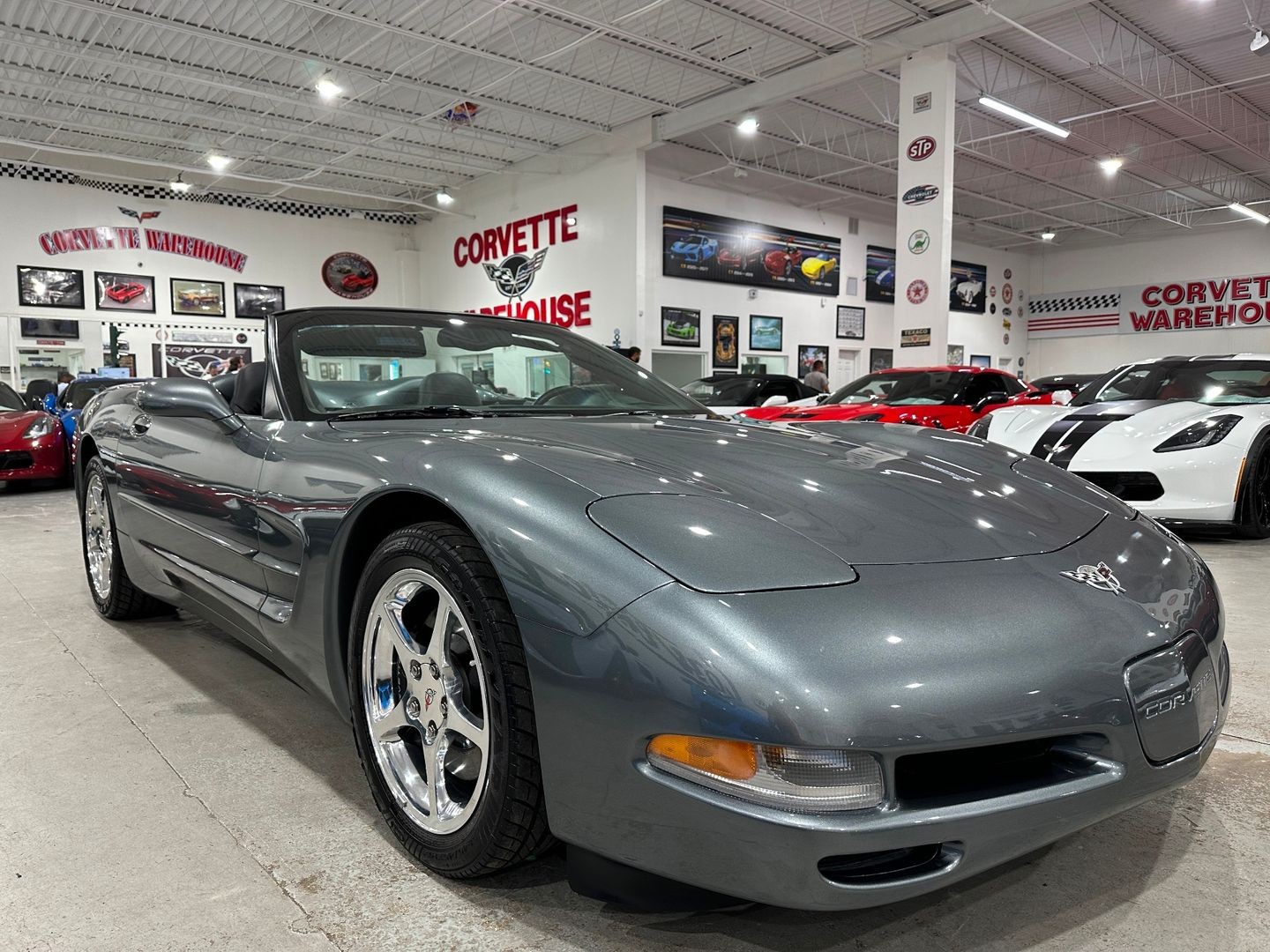 2003 [88U] Medium Spiral Gray Metallic Chevrolet Corvette   | C5 Corvette Photo 6