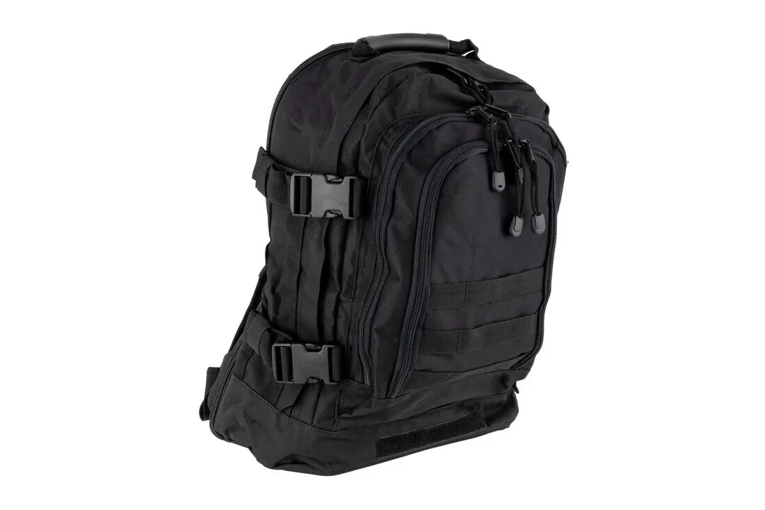 Hiking backpack with online waist strap