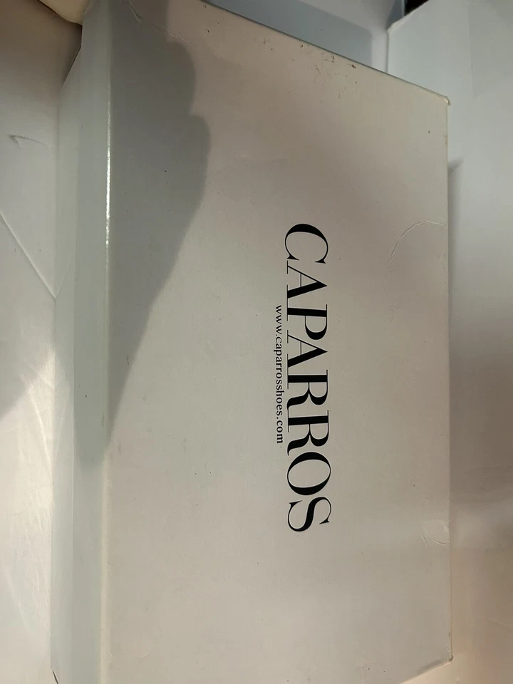 Zapatos de tacón Caparros para mujer 8 marfil estrás adorno zapatos de salón punta abierta boda formal Foto 2 de 4