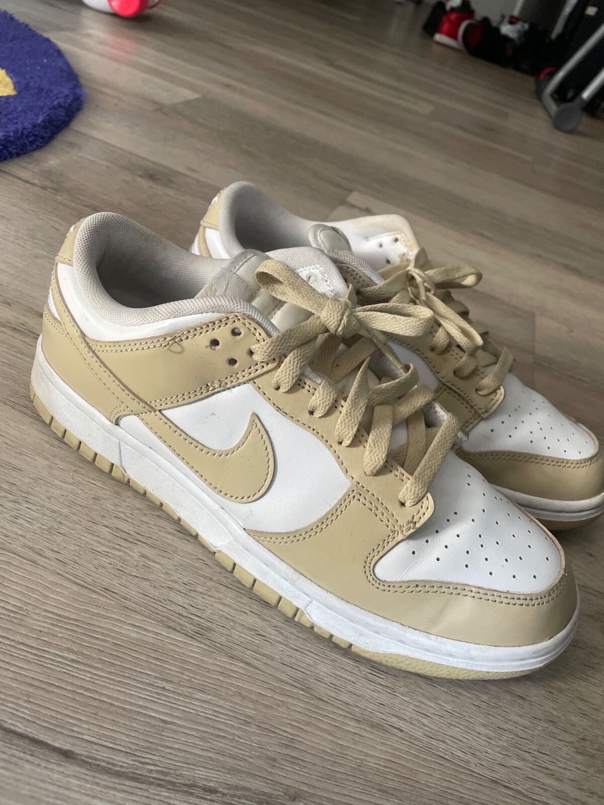 nike dunks - image 2