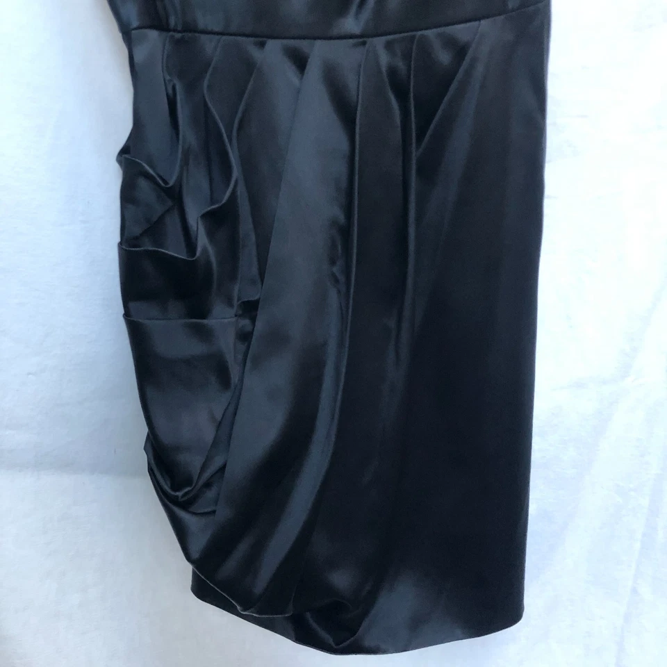 Vestido drapeado asimétrico de seda negro talla 4 2Brych para mujer Foto 2 de 4