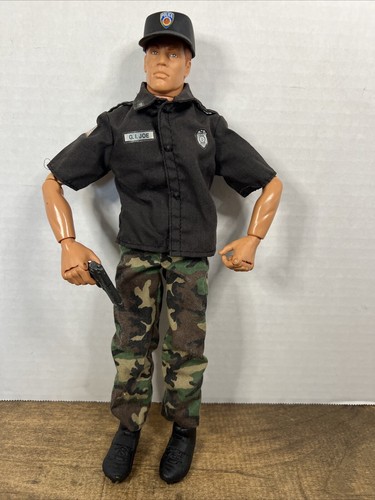 2001 Hasbro Pawtucket GI Joe 12'' Police Action Figure With Clothes & Hat - Picture 2 of 11