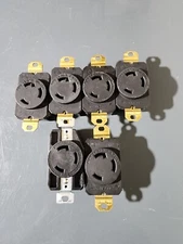 LEGRAND  WC596/77-1  250 Volt 2 Pole 30 Amp 3 ire Twist Lock Receptacle