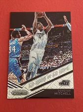 2018-19 Panini Prizm Donovan Mitchell Go Hard or Go Home Mojo Prizm #02/25