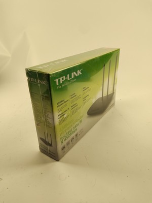 TP-Link Wi-Fi Wireless 11N Router 450 Mbps Model TL-WR940N
