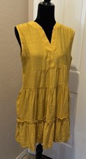 Gold Pleated Swing Dress Side Pockets Relaxed Fit 20” P2P 33” Length Small NIB