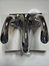 Pfister Ladera 4 in. Centerset 2-Handle Bathroom Faucet Polished Chrome 143-61