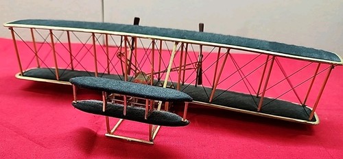 Wright Brothers Style Metal & Cloth Aircraft Perfect For Plane Enthusiasts - Picture 6 of 6