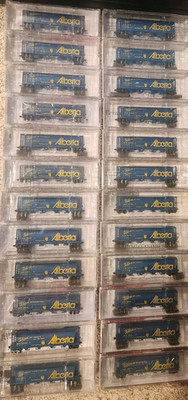 A King's Feast of Beautiful Intermountain Alberta Hoppers in N-Scale 24 CAR LOT