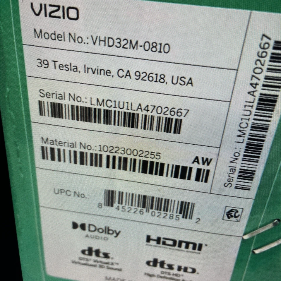 VIZIO 32 inch 1080 P smart TV w/virtual X Alexa, Google Bluetooth free shipping - Image 3 of 4