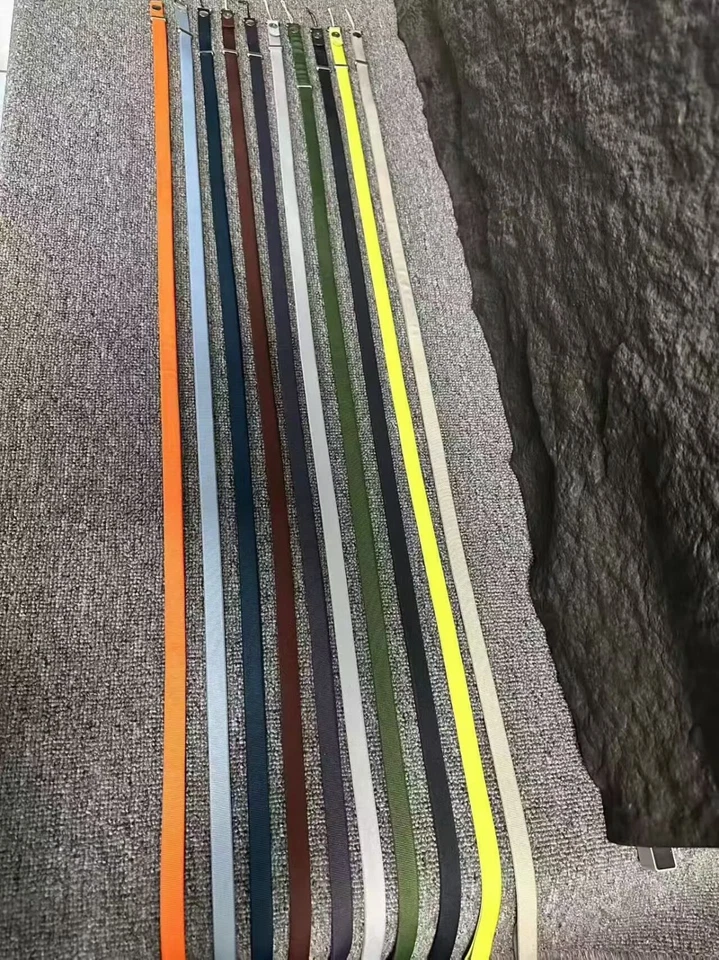 Correa bandolera magnética PET para teléfono iPhone 17 | 17 Pro Max | 17 Air Foto 3 de 4