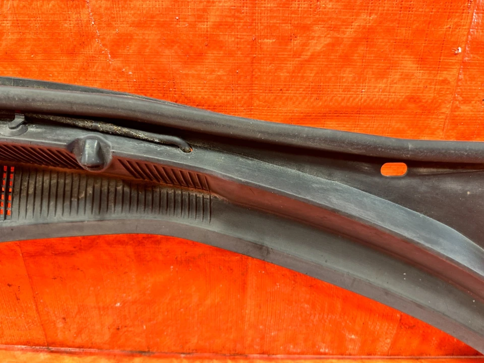 04-11 MAZDA RX8 RX-8 - WINDSHIELD WIPER COWL TRIM PLASTIC - OEM FACTORY #303 - Image 3 of 4