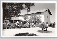 Postal RPPC Mission San Miguel Arcángel California años 40