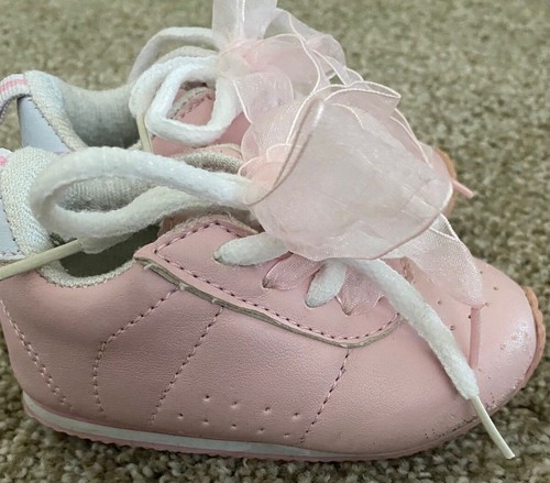 TENDERTOES INFANT GIRL PINK LEATHER RIBBON-TIE SHOES, PRE-OWNED, SIZE 5 - Picture 5 of 5